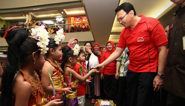 Ahok: Kartu Jakarta Pintar Berhasil Tekan Jumlah Siswa Putus Sekolah